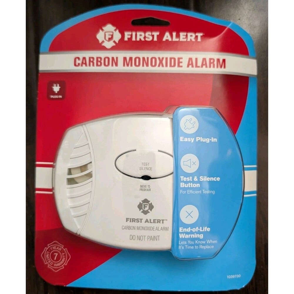First Alert 1039718 Carbon Monoxide Detector CO Alarm 9V Battery NEW Sealed